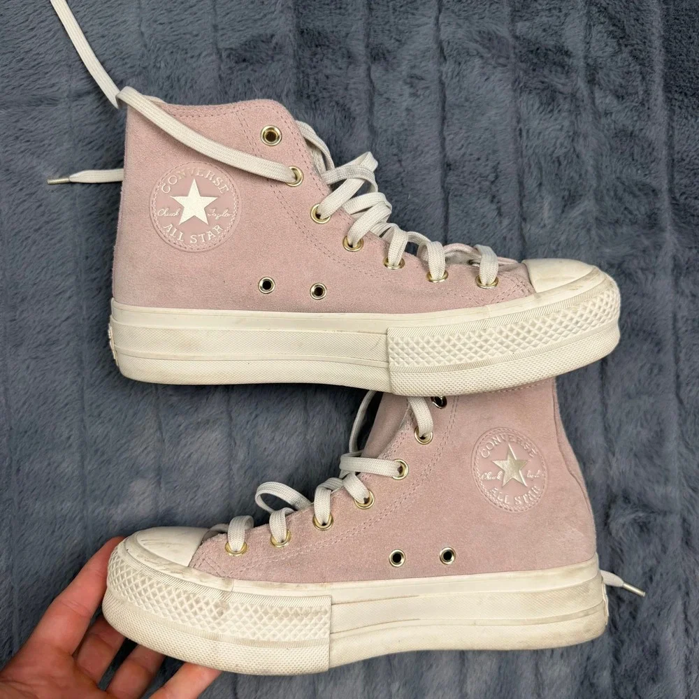 Converse Chuck Taylor All Star Lift Women 7.5 Pink Suede Platform High A03728C